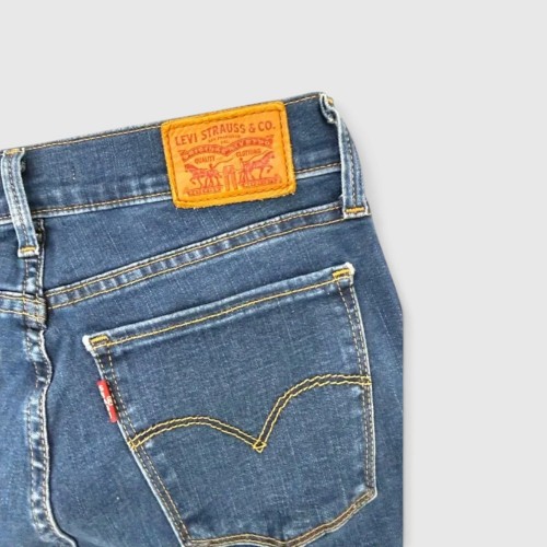 Levi’s Dark Blue Slim Jean / Pre-Owned