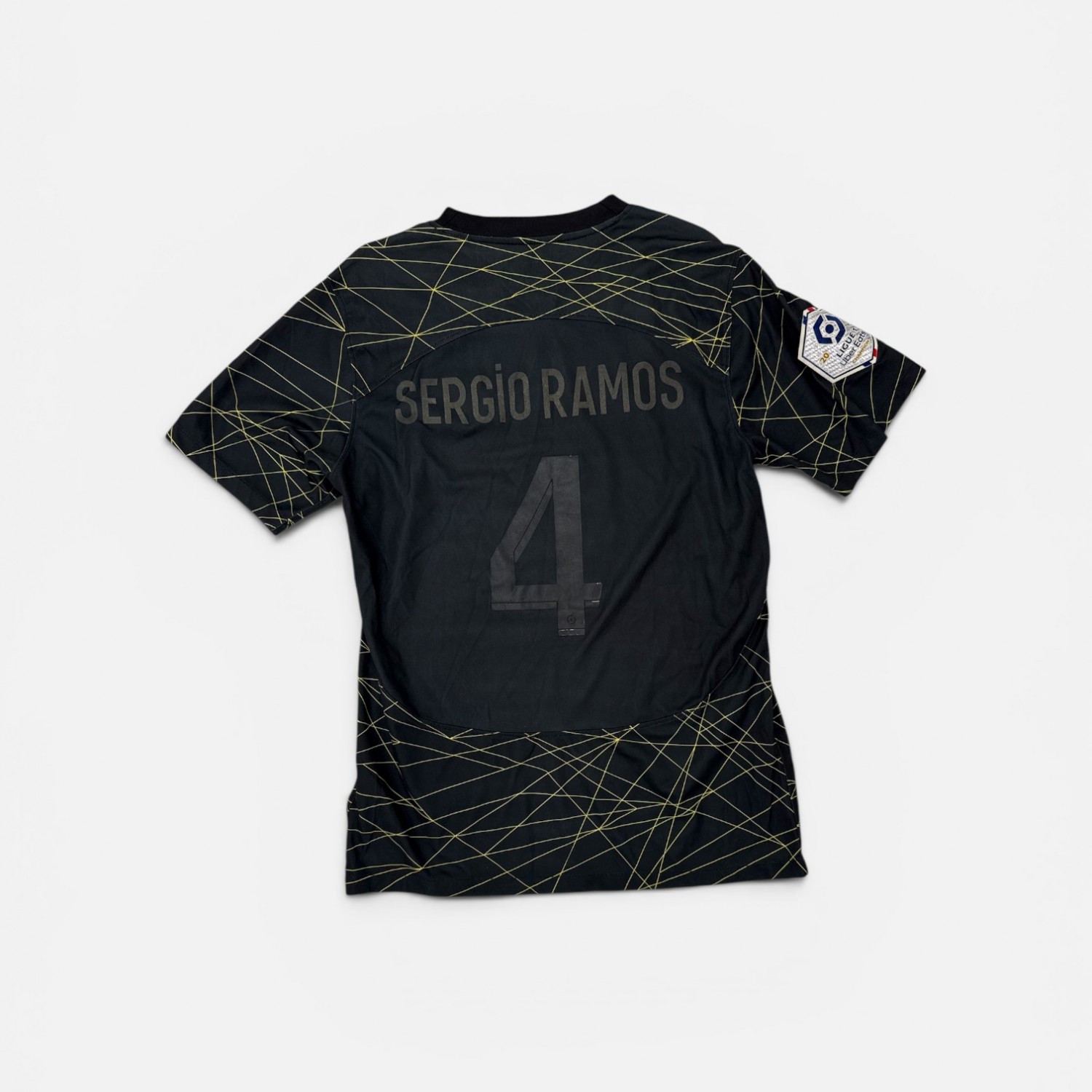 PARIS SAINT-GERMAIN JORDAN FOOTBALL JERSEY L