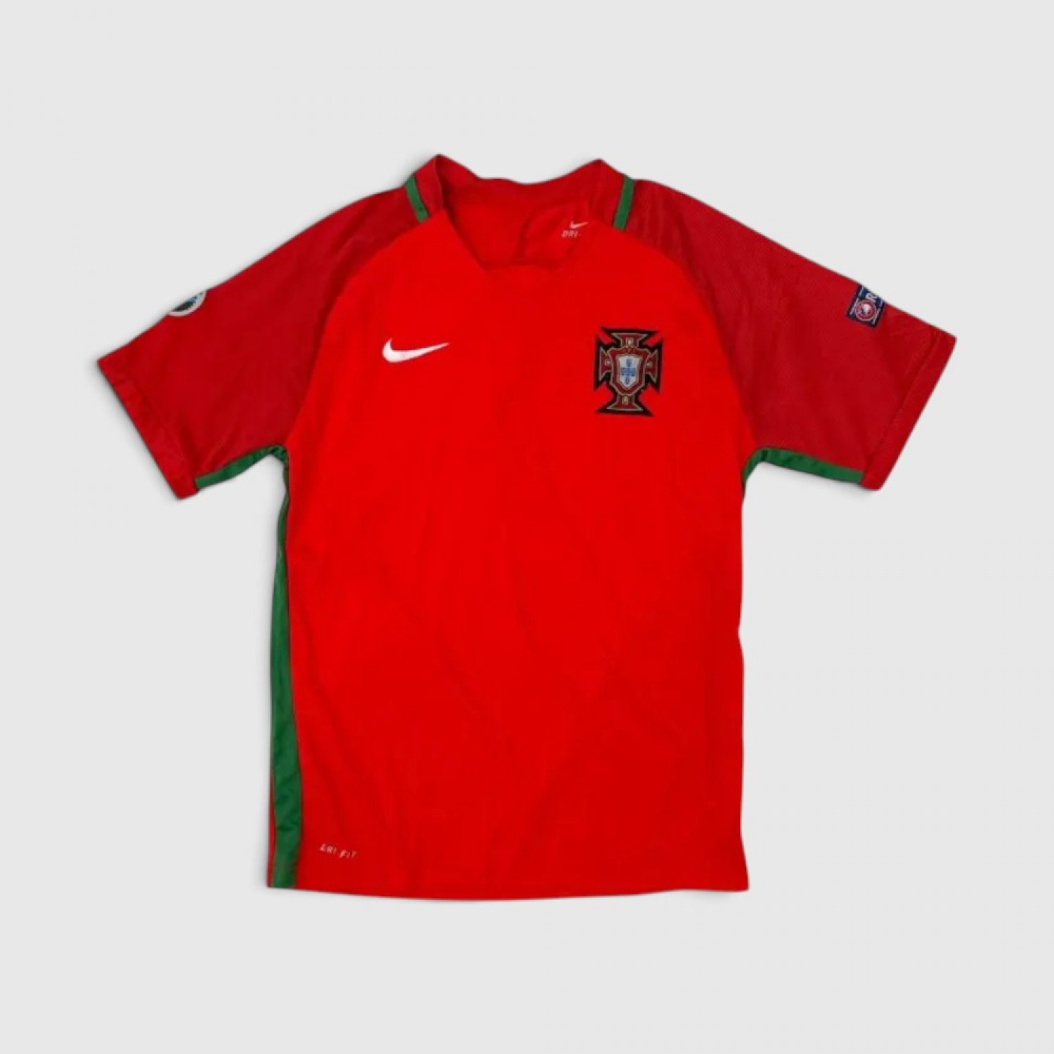 PORTUGAL NATIONAL TEAM NIKE FOOTBALL JERSEY L / Pre-Owned