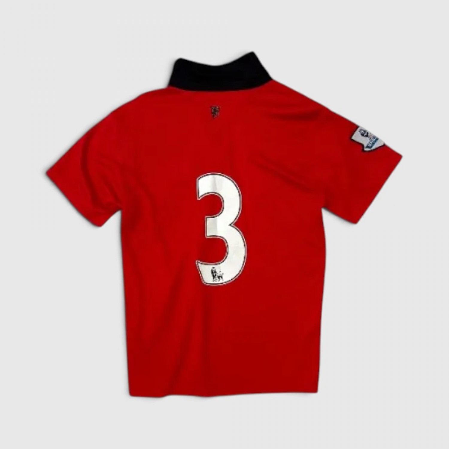 MANCHESTER UNITED NIKE FOOTBALL JERSEY S / Pre-Owned