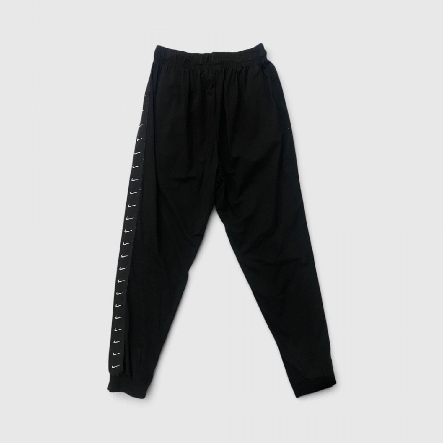 Nike Ανδρικό Παντελόνι Φόρμας Swoosh Tape – Μαύρο / Pre-Owned
