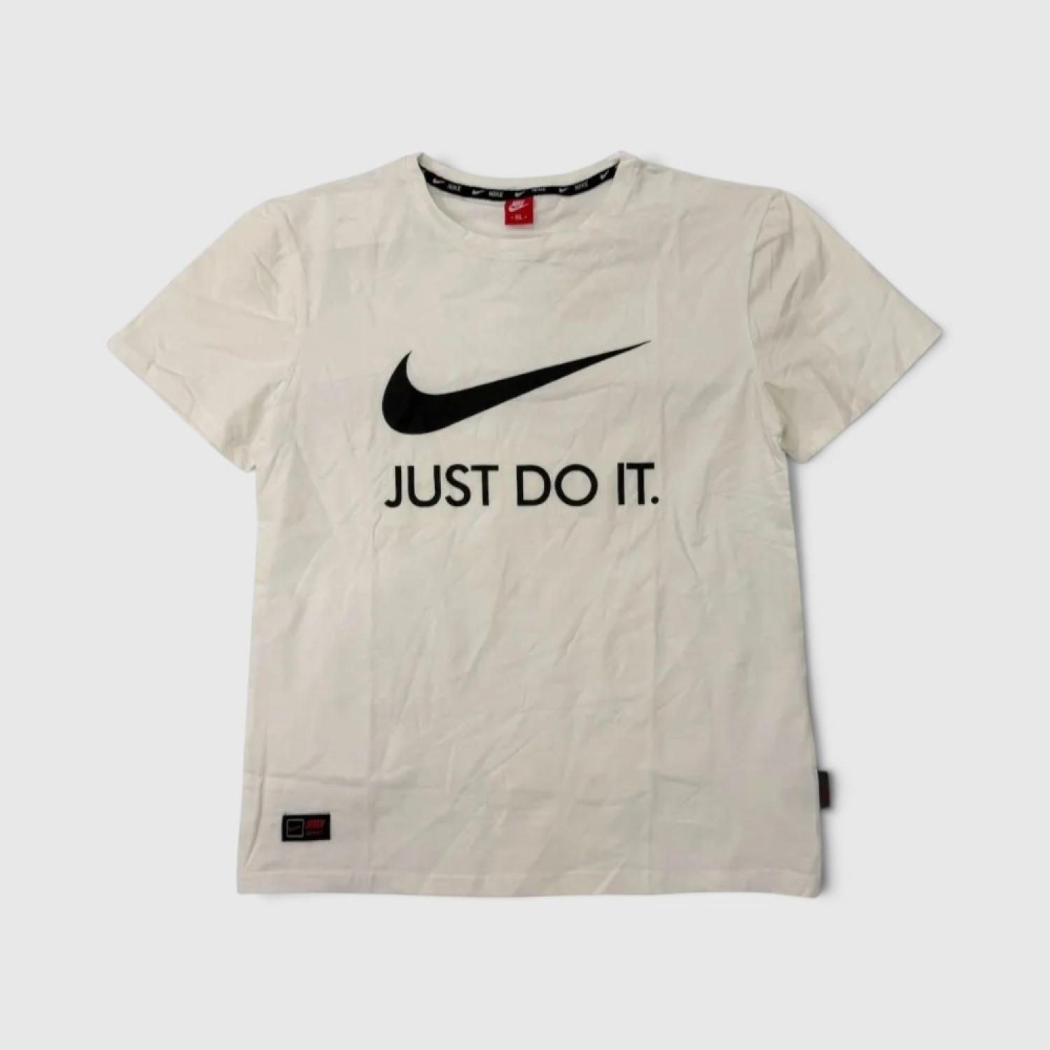 Nike Sportswear Just Do It. T-Shirt White with Black Swoosh / Pre-Owned