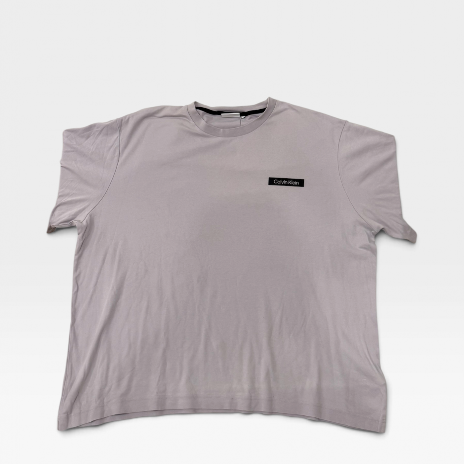 Calvin Klein Minimal Logo T-Shirt