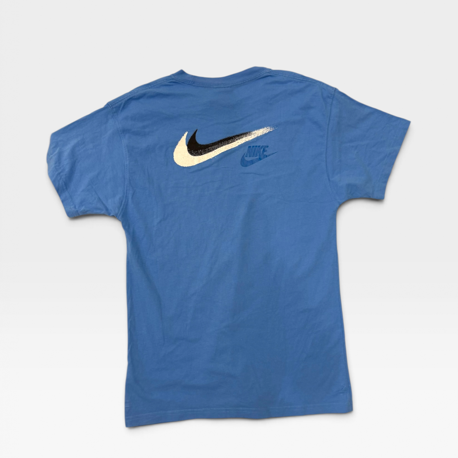Nike Sportswear Small Logo T-Shirt