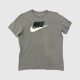 Nike Swoosh Logo T-Shirt / Pre-Owned