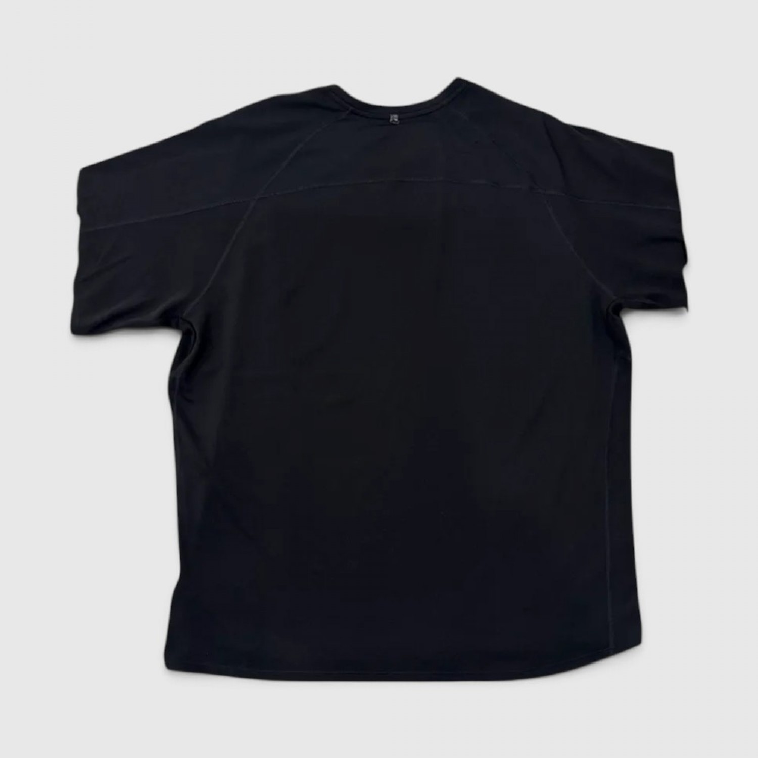 Nike Dri-FIT Performance T-Shirt / Pre-Owned