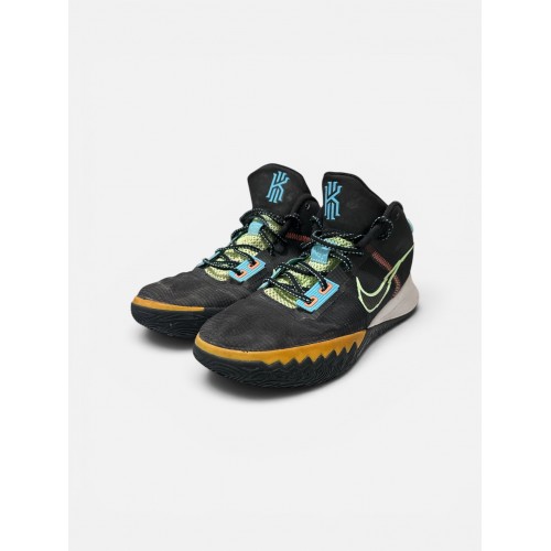 Nike Kyrie Flytrap 4