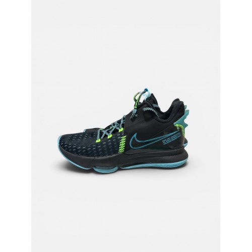 Nike LeBron Witness 5 