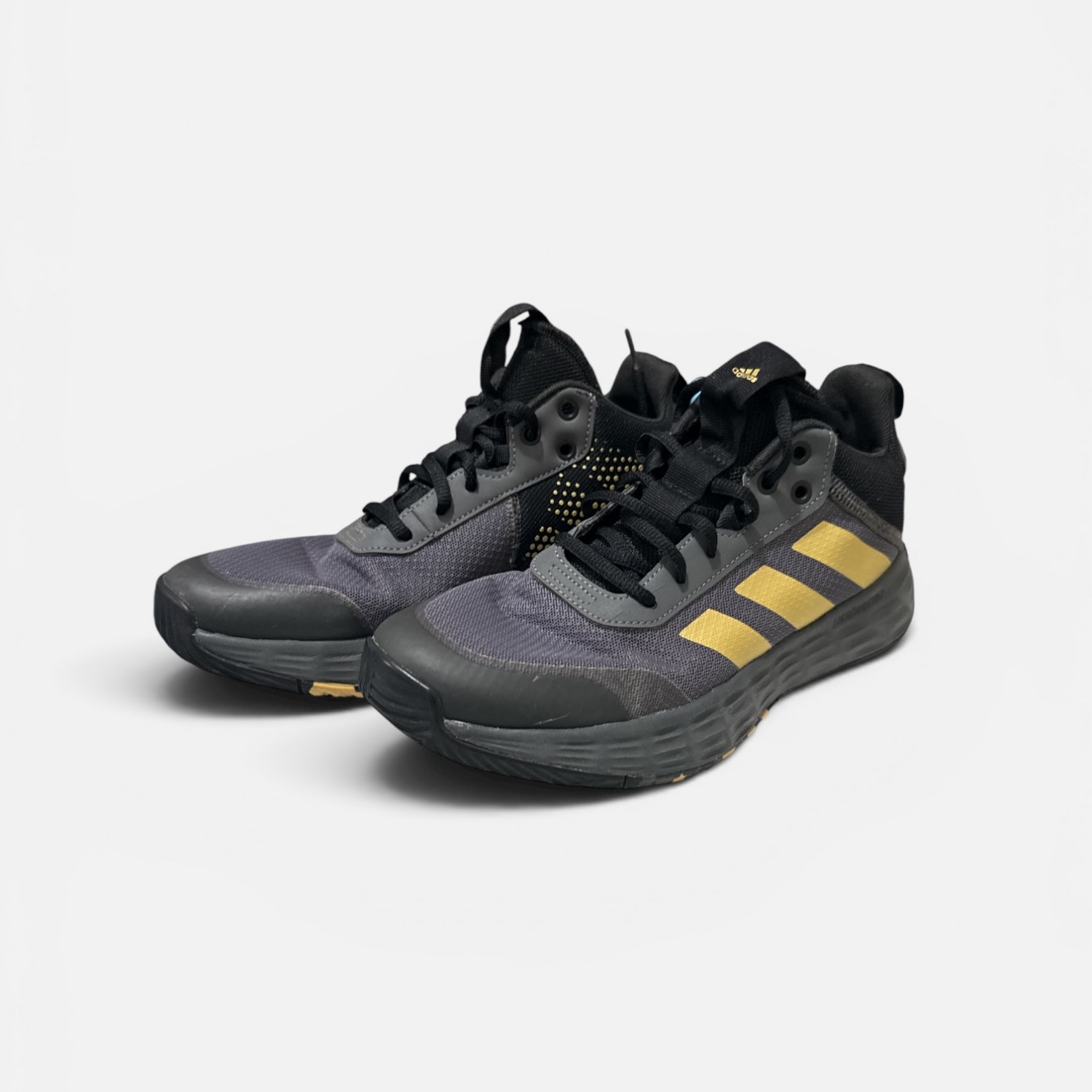Adidas Own The Game 2.0