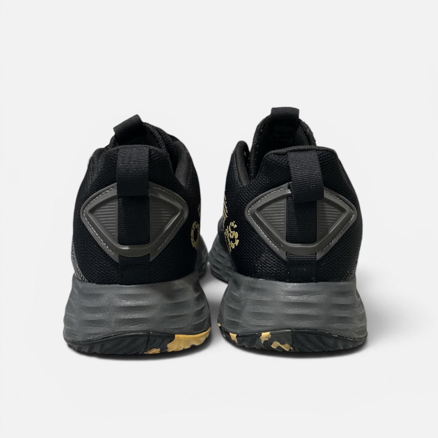 Adidas Own The Game 2.0