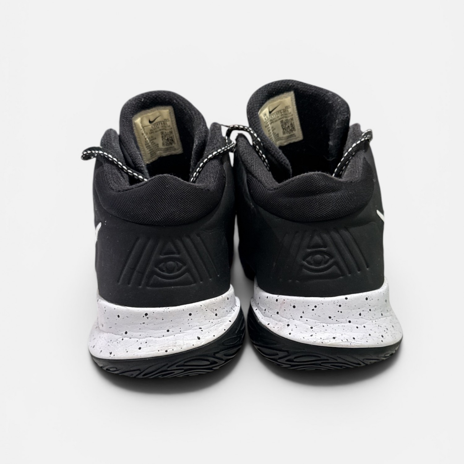 Nike Kyrie Flytrap 