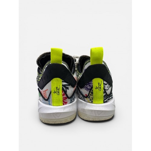 Jordan Why Not? Zer0.3 “Chaos”