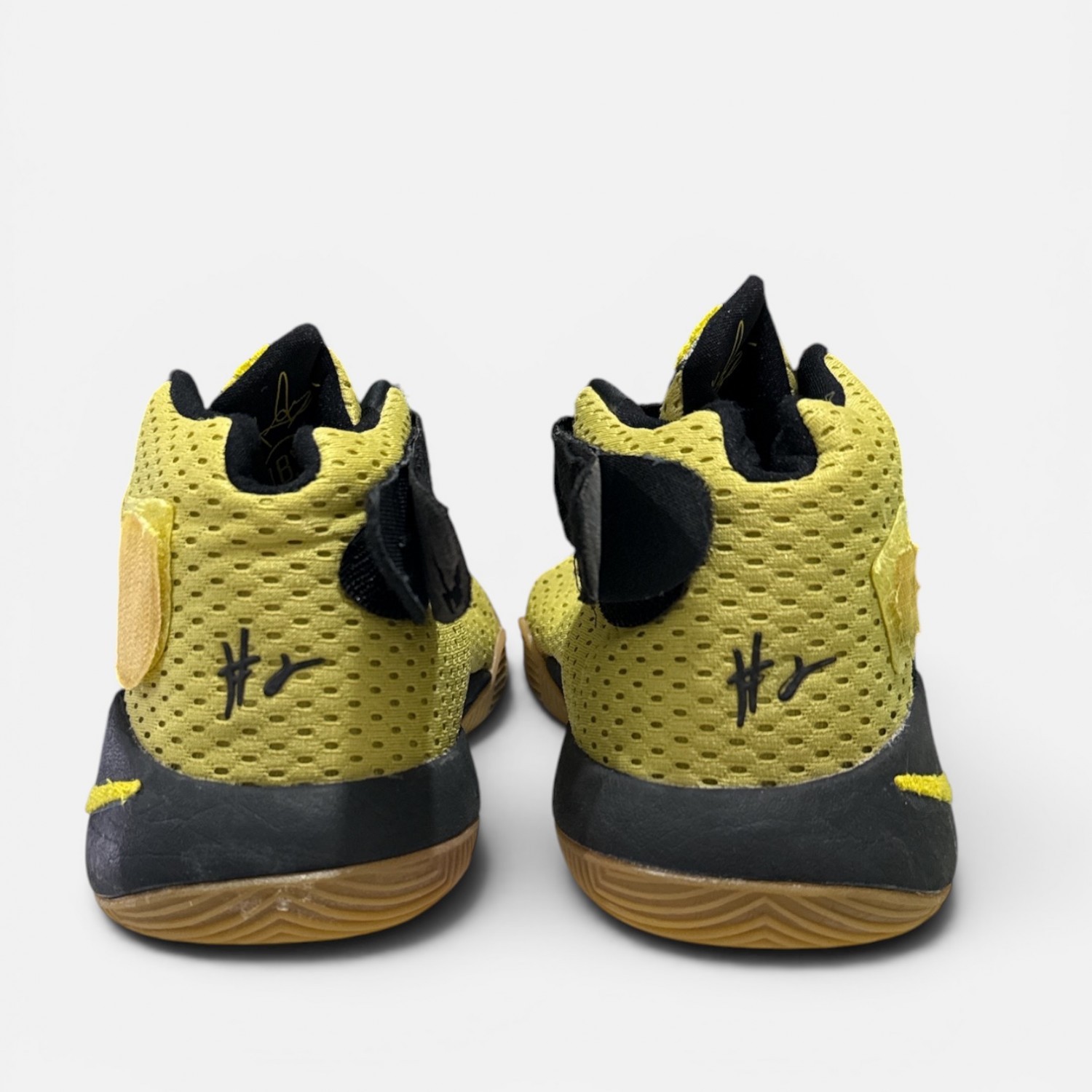 Nike Kyrie 2 “Tour Yellow”