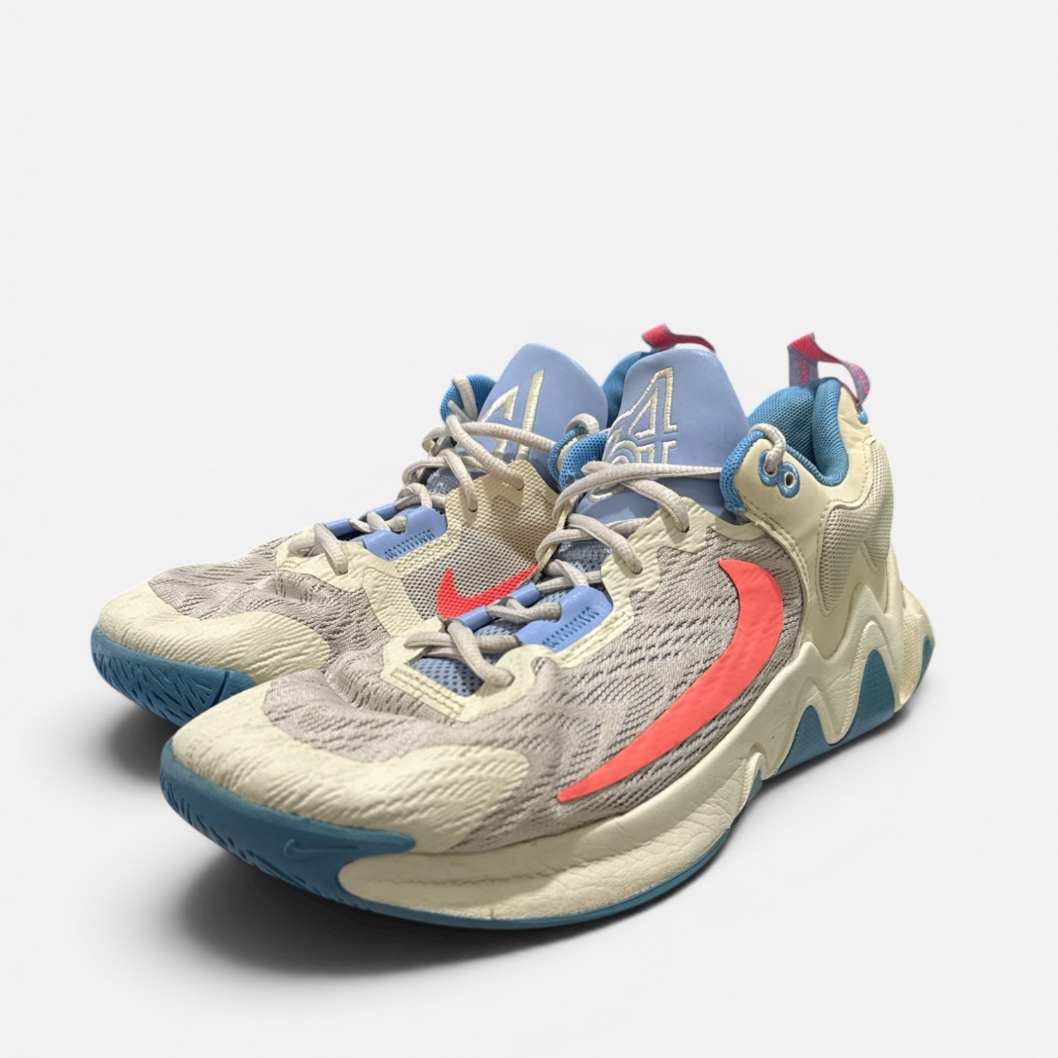 Nike Giannis Immortality 3