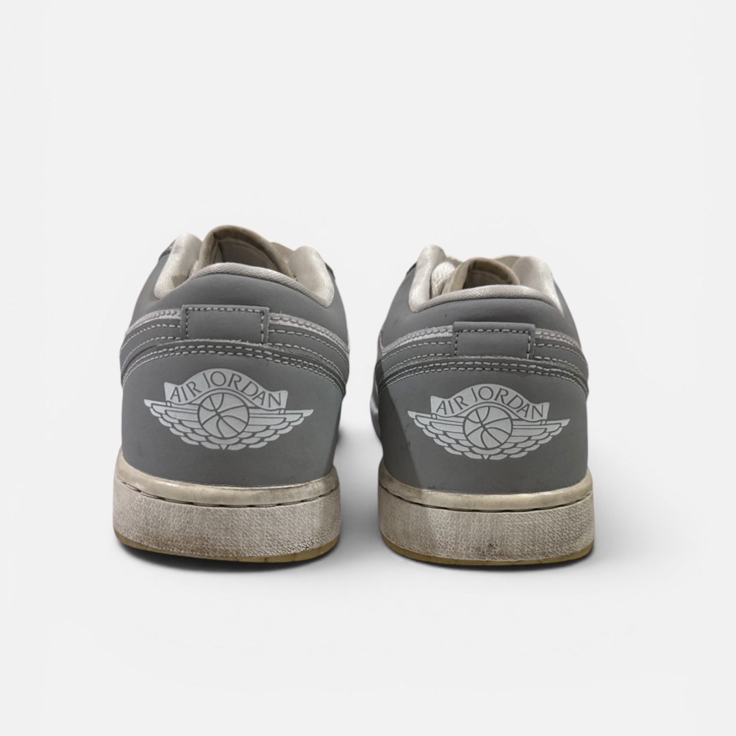 Air Jordan 1 Low Wolf Grey