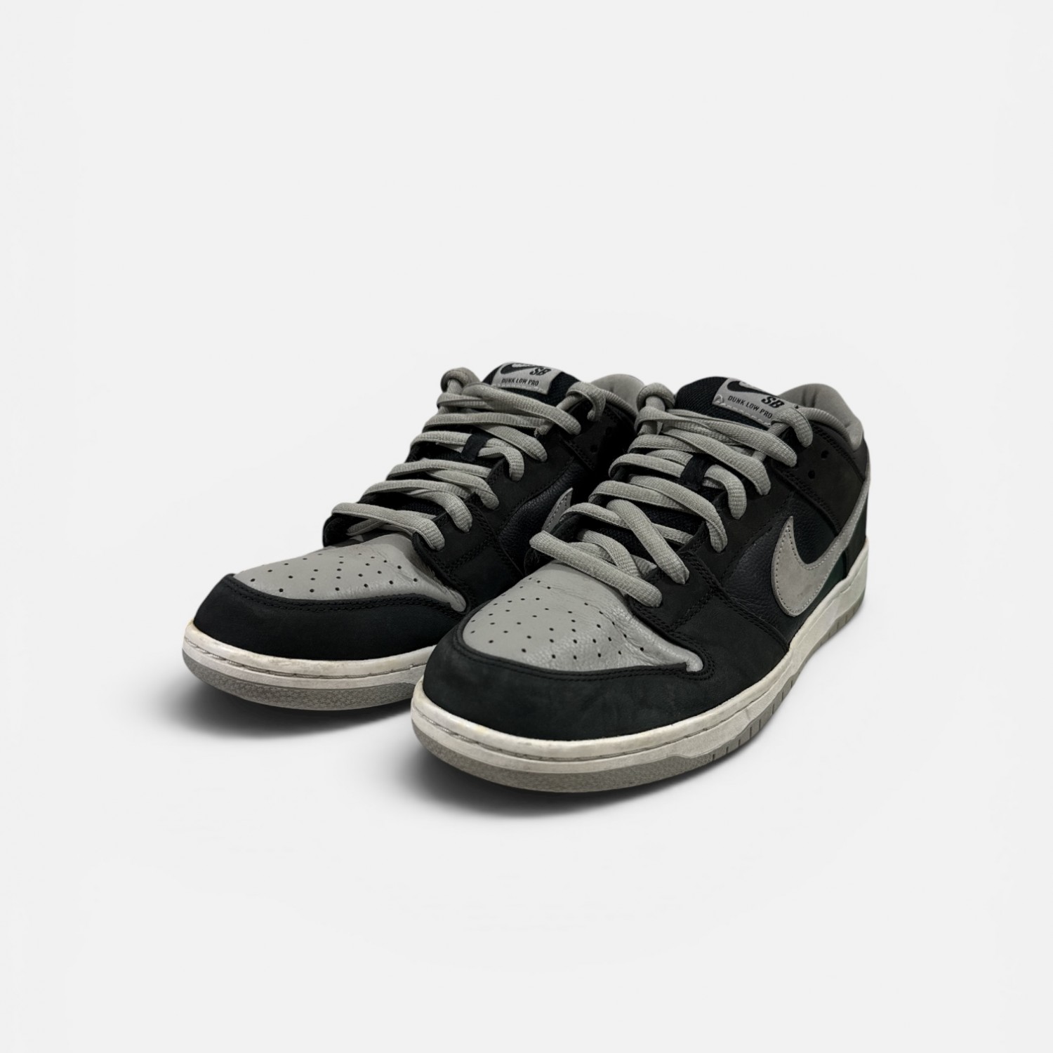 Nike SB Dunk Low Black Grey (Shadow) / Pre-Owned