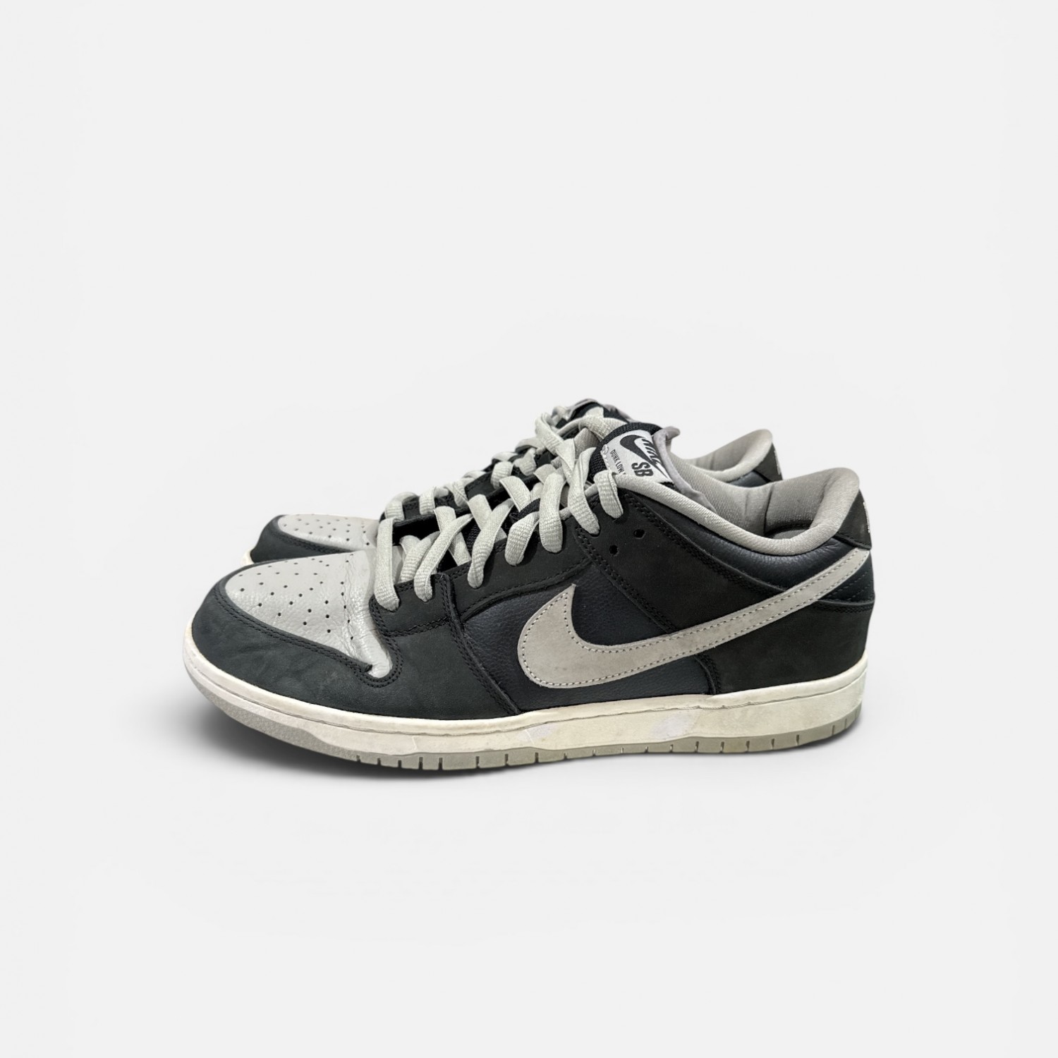 Nike SB Dunk Low Black Grey (Shadow) / Pre-Owned