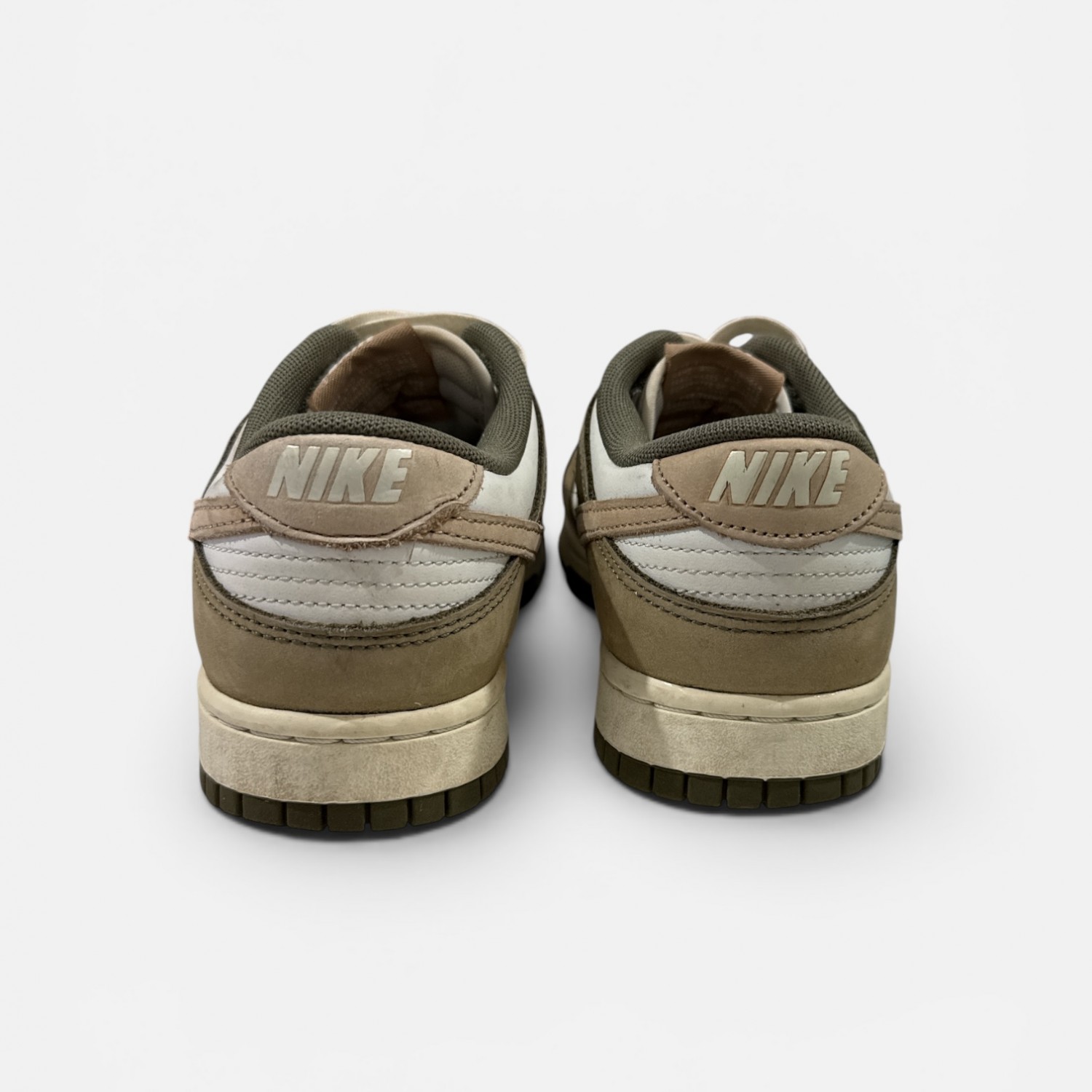 Nike Dunk Low Medium Olive / Pre-Owned