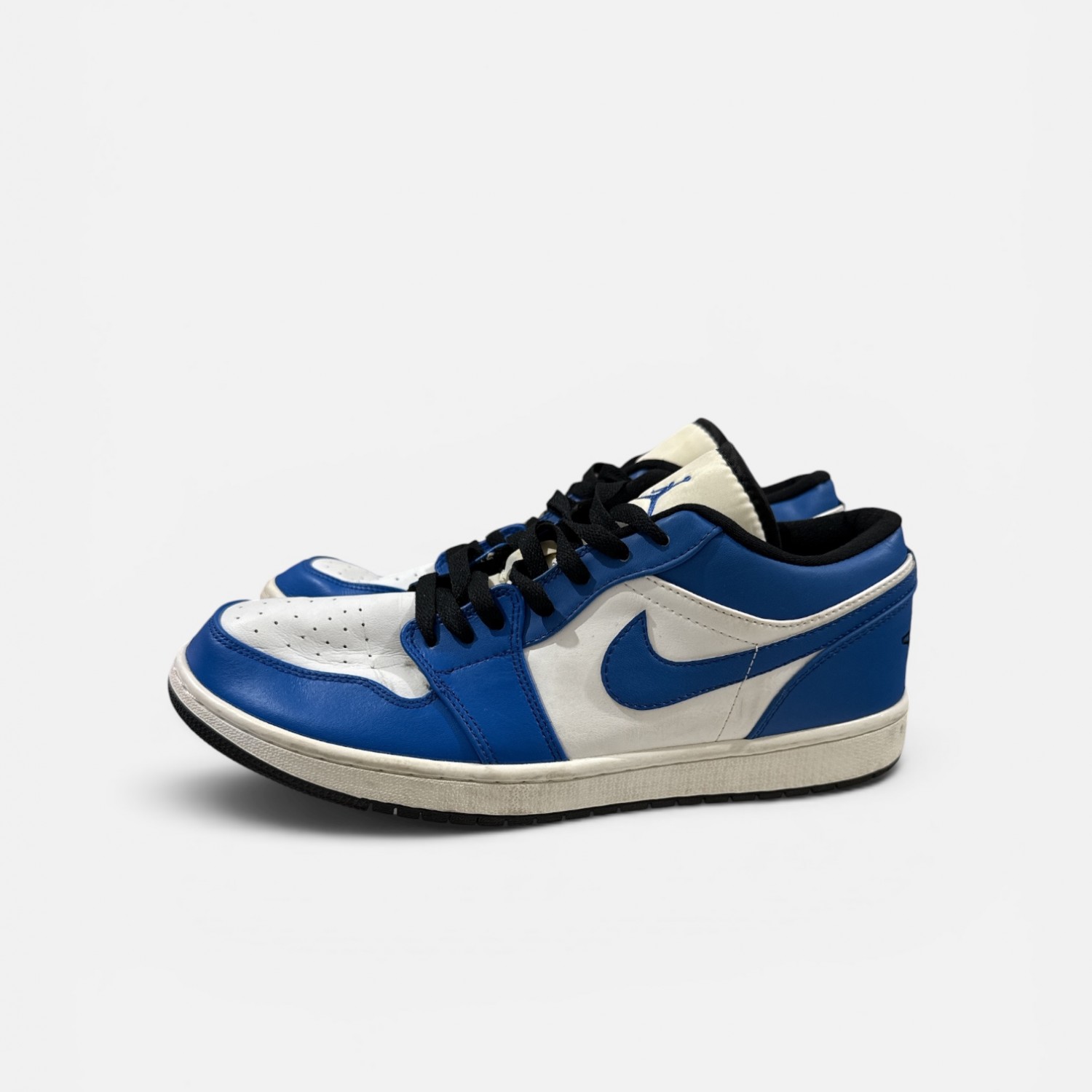 Air Jordan 1 Low “Royal Blue” / Pre-Owned