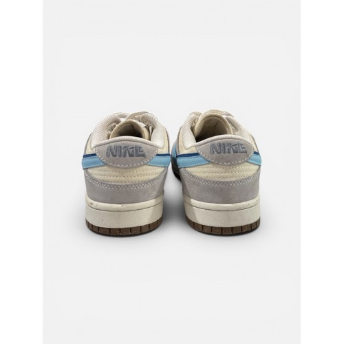 Nike SB Dunk Low Pro