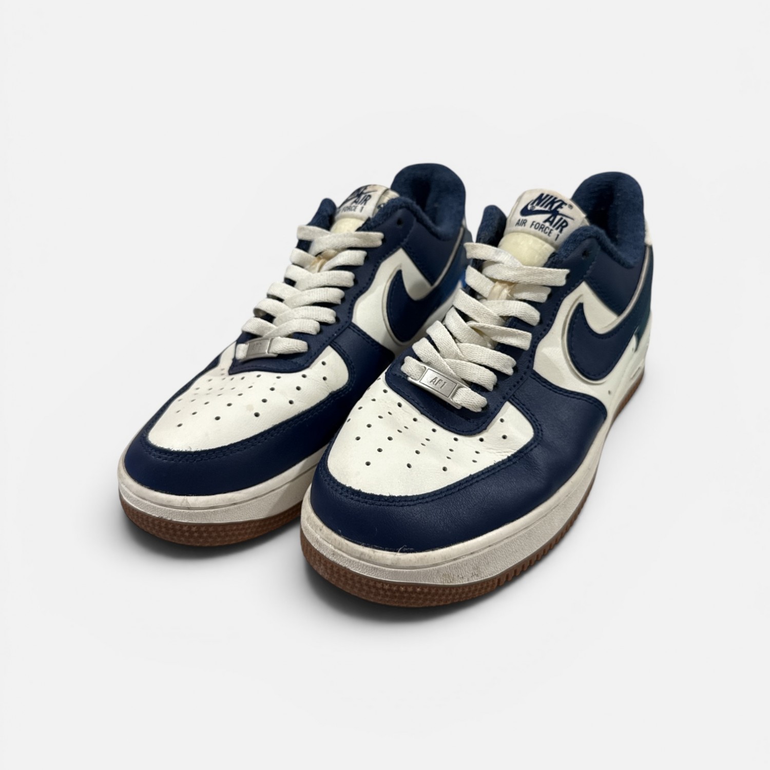 Nike Dunk Low ‘75 Champions’ / Pre-Owned