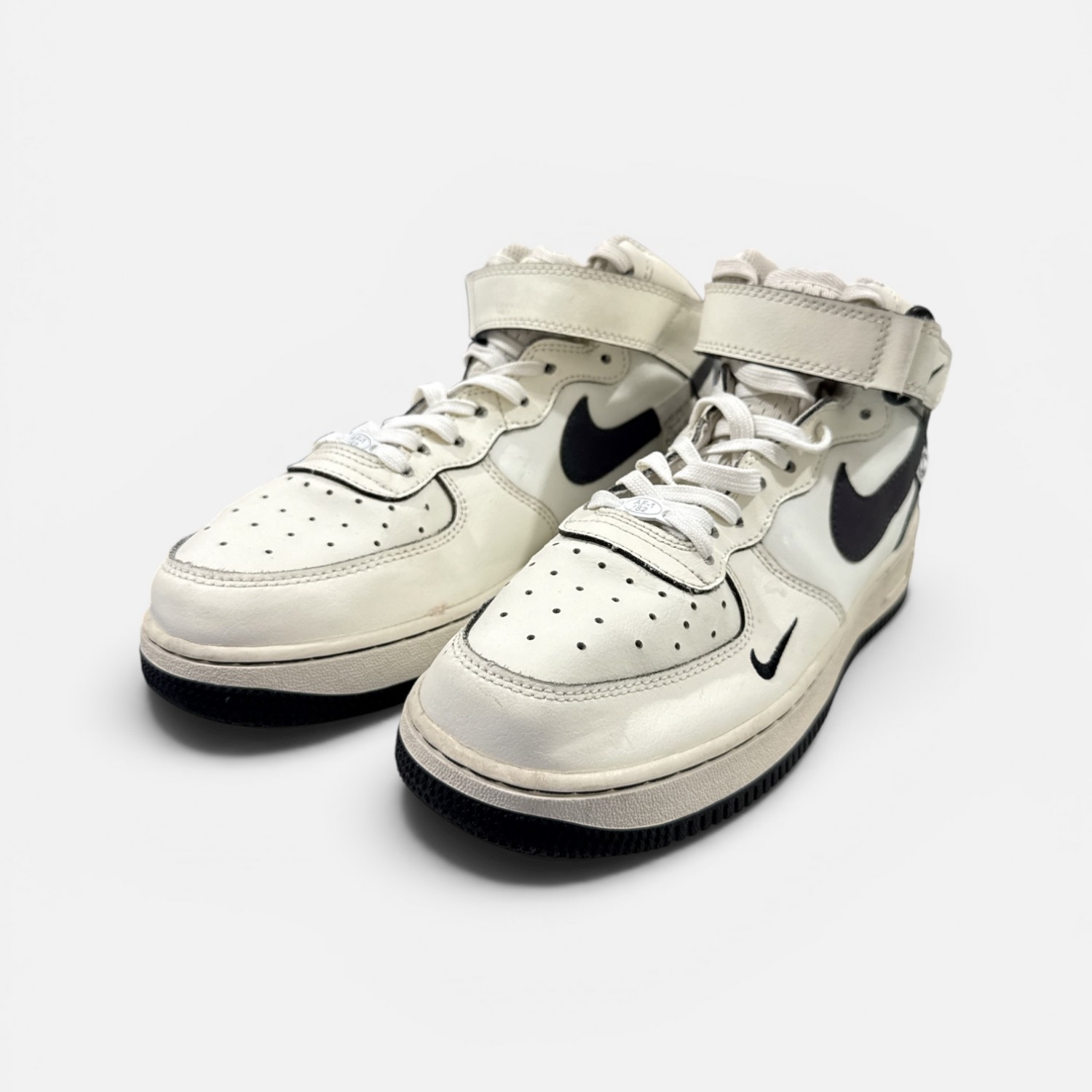 Nike Air Force 1 Mid