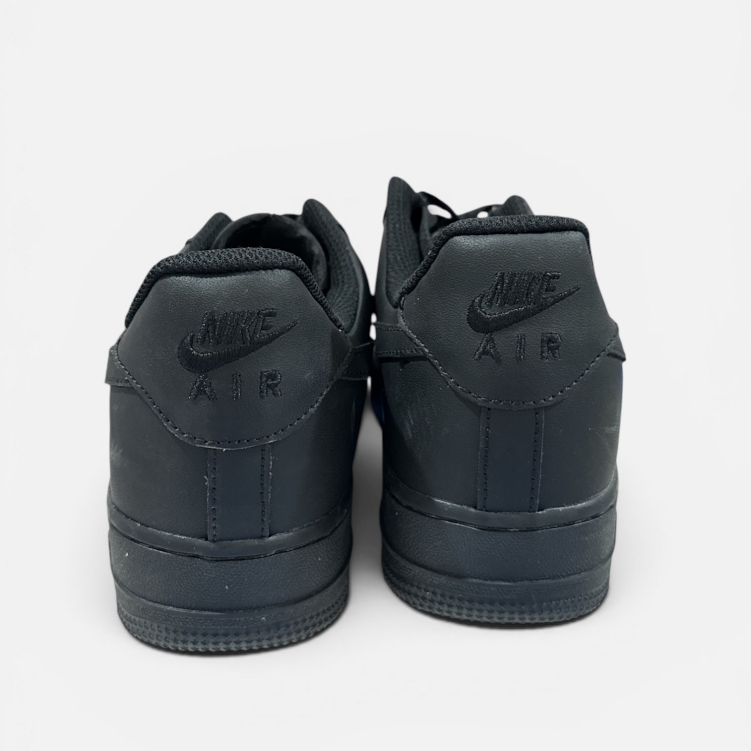 Nike Air Force 1 Low Triple Black