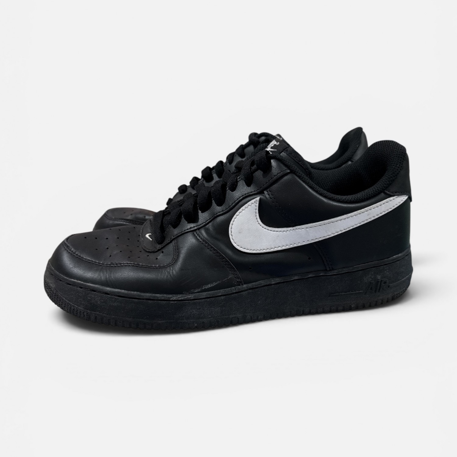 Nike Air Force 1 Low Black/White (Panda Style)