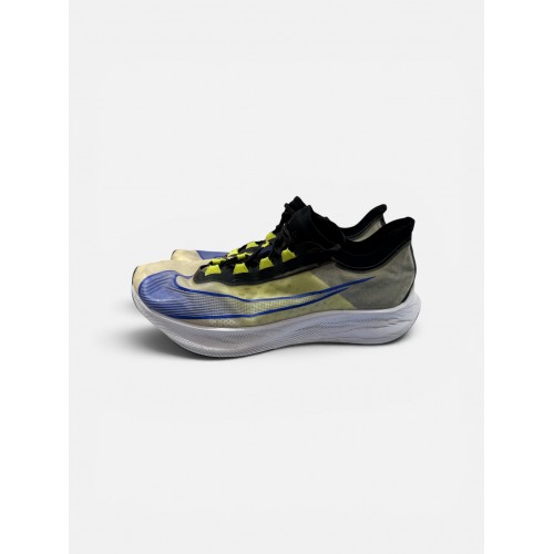 Nike Zoom Fly 3 