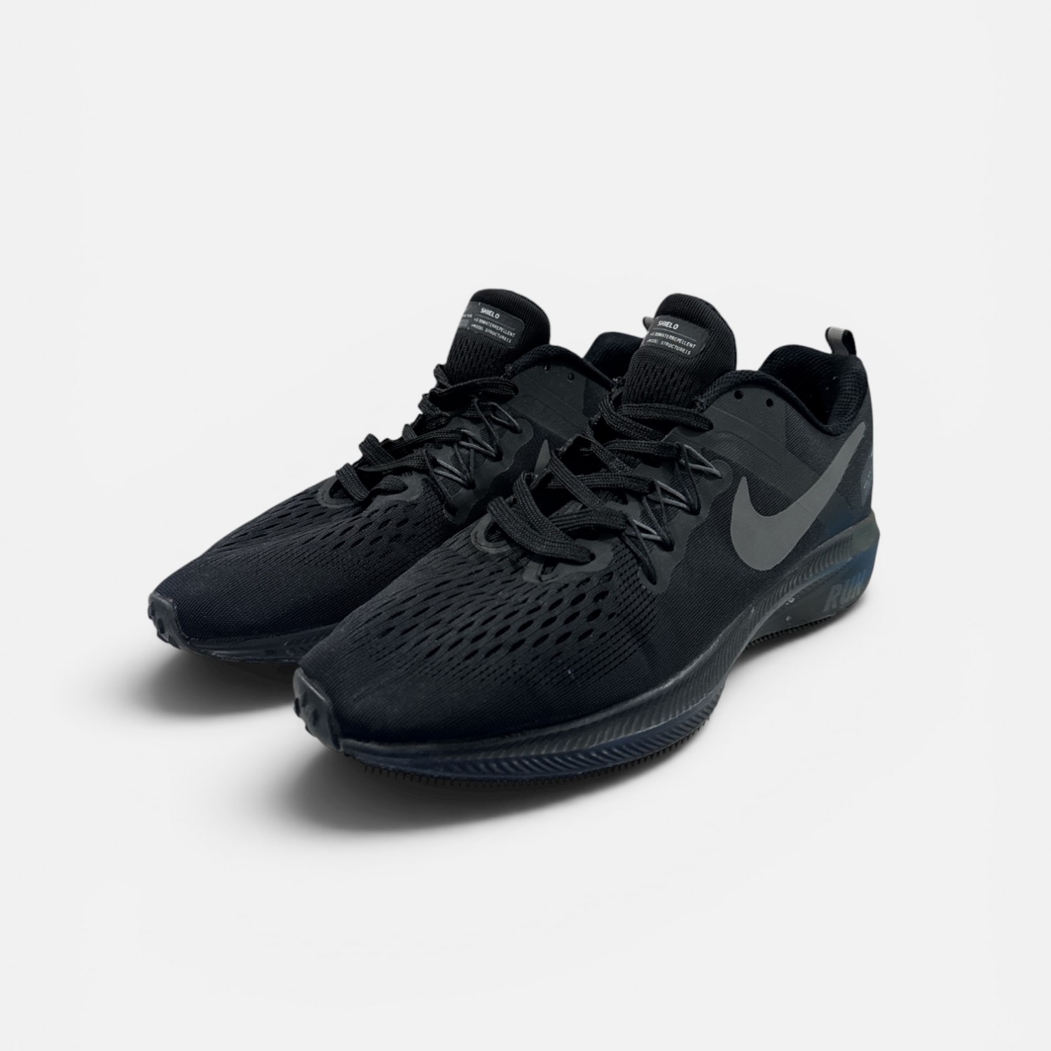Nike Air Zoom Winflo 8 Shield