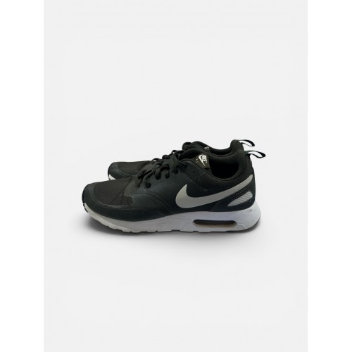 Nike Air Max Oketo Black/White