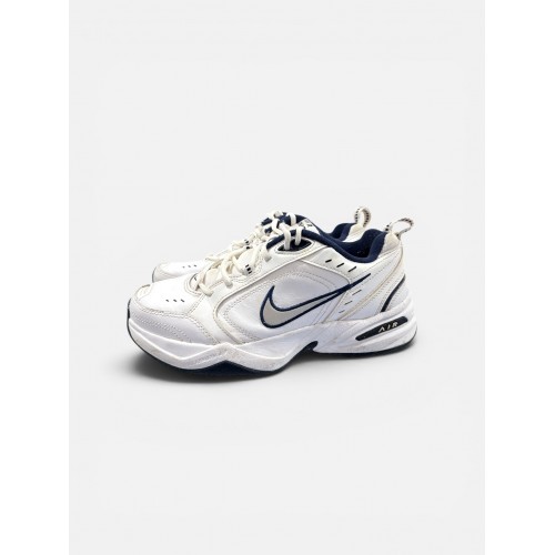 Nike Air Monarch IV 