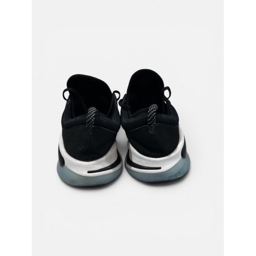 Nike Joyride Run Flyknit “Black White”  / Pre-Owned