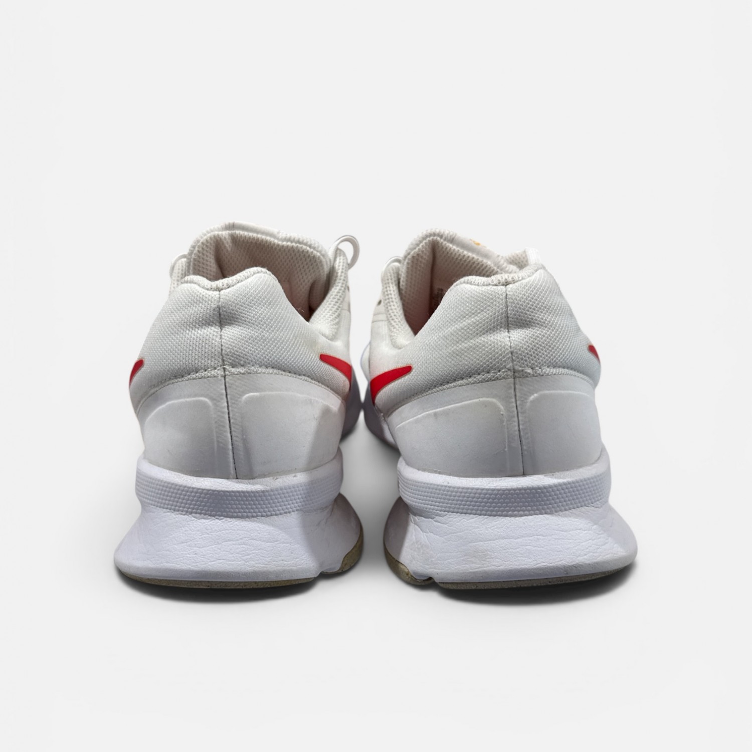 Nike Quest 5  / Pre-Owned