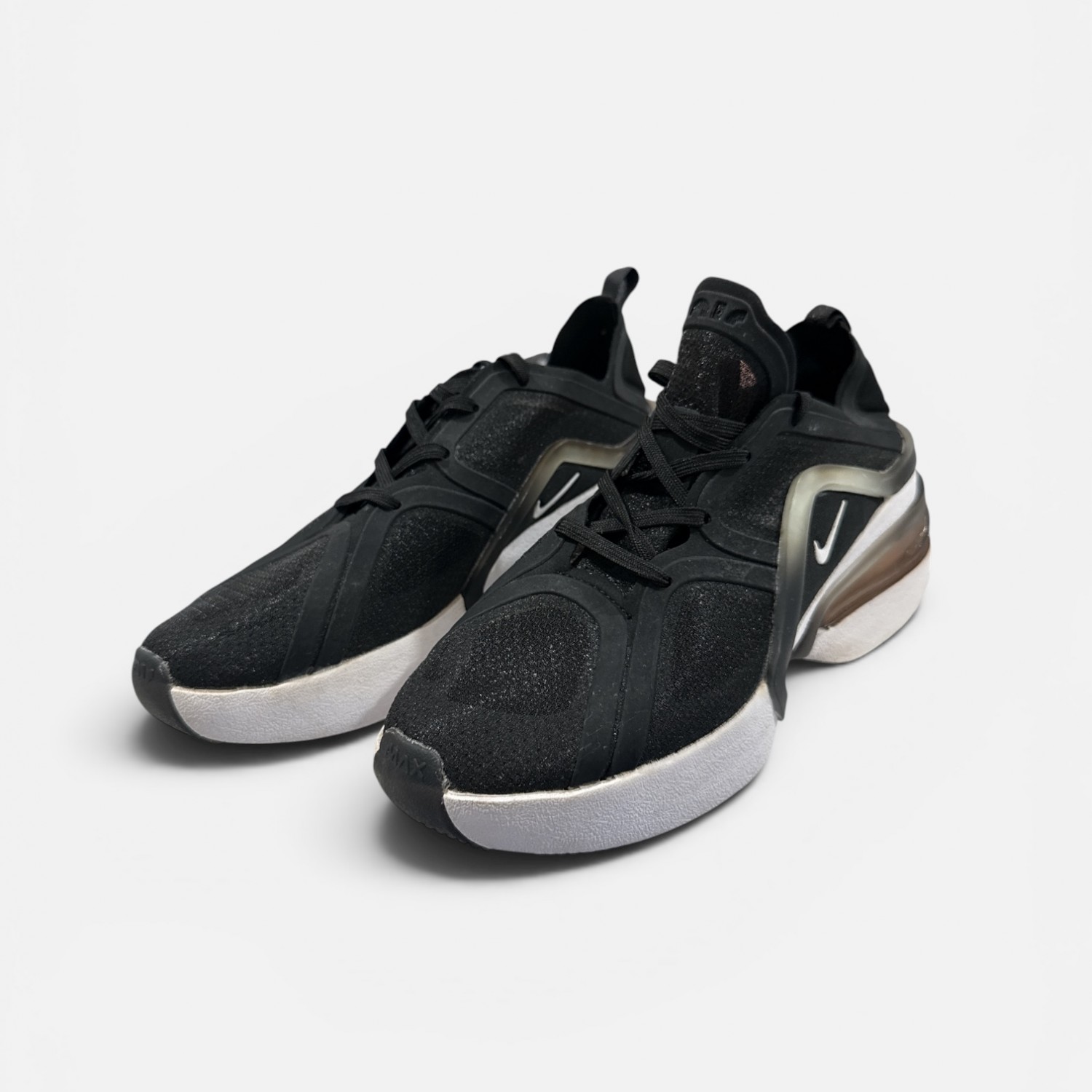 Nike Air Max Bella TR 3 / Pre-Owned