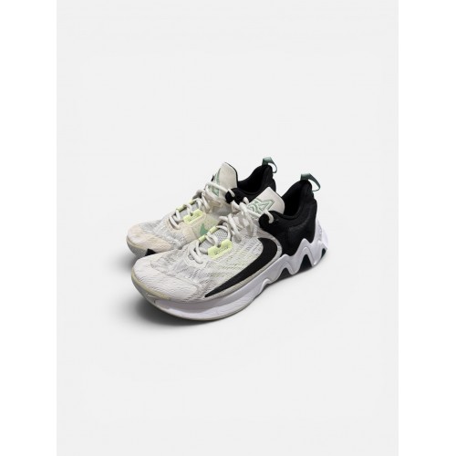 Nike Giannis Immortality 3 
