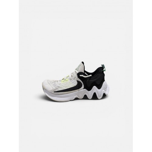 Nike Giannis Immortality 3 