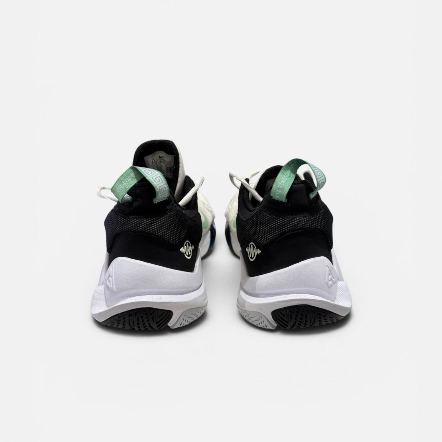 Nike Giannis Immortality 3 