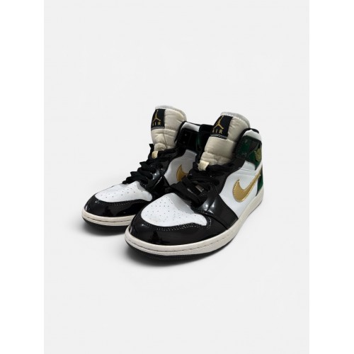 Air Jordan 1 High “Gold Toe”
