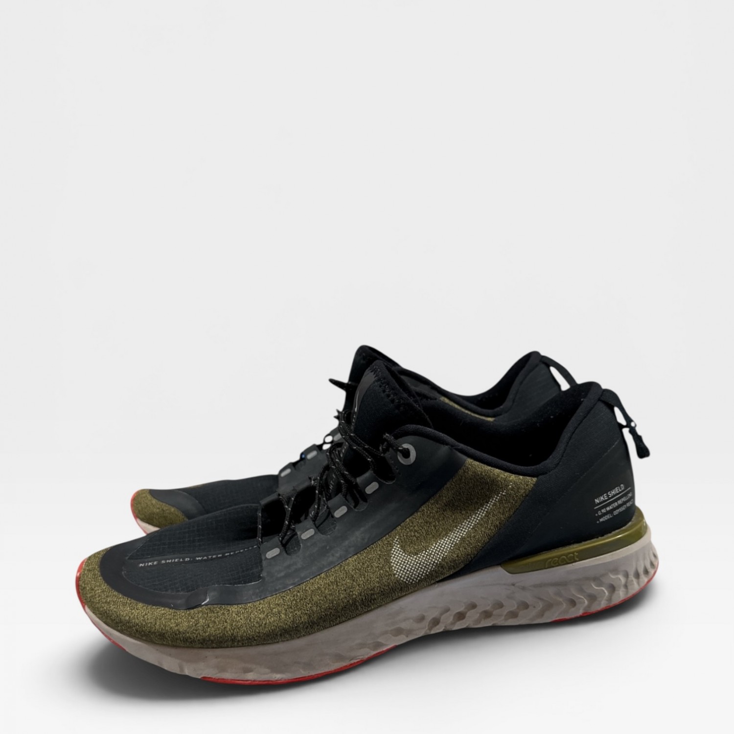 Nike Epic React Shield Black Olive Red / Pre-Owned