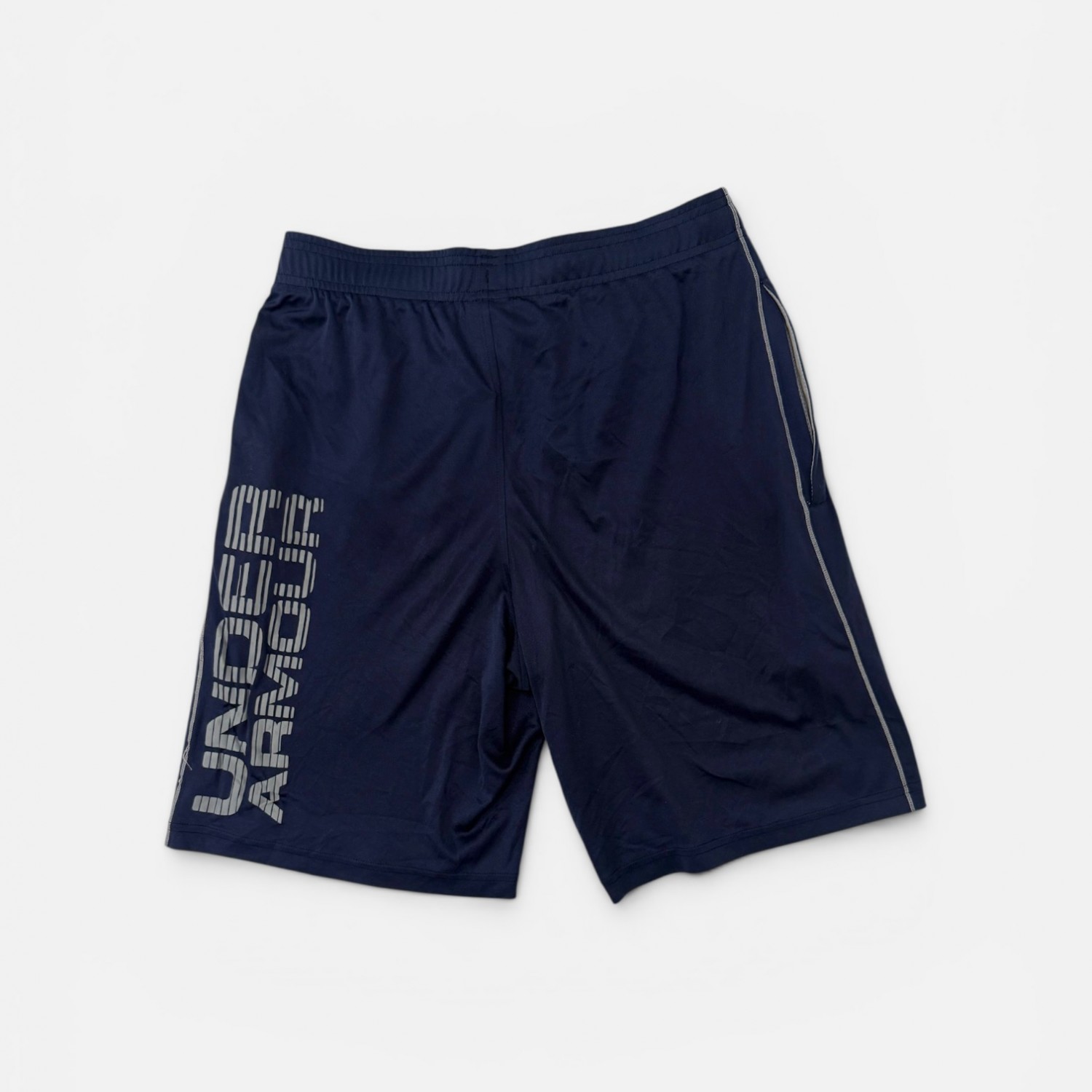 Under Armour αθλητικό σορτς μπλε σκούρο