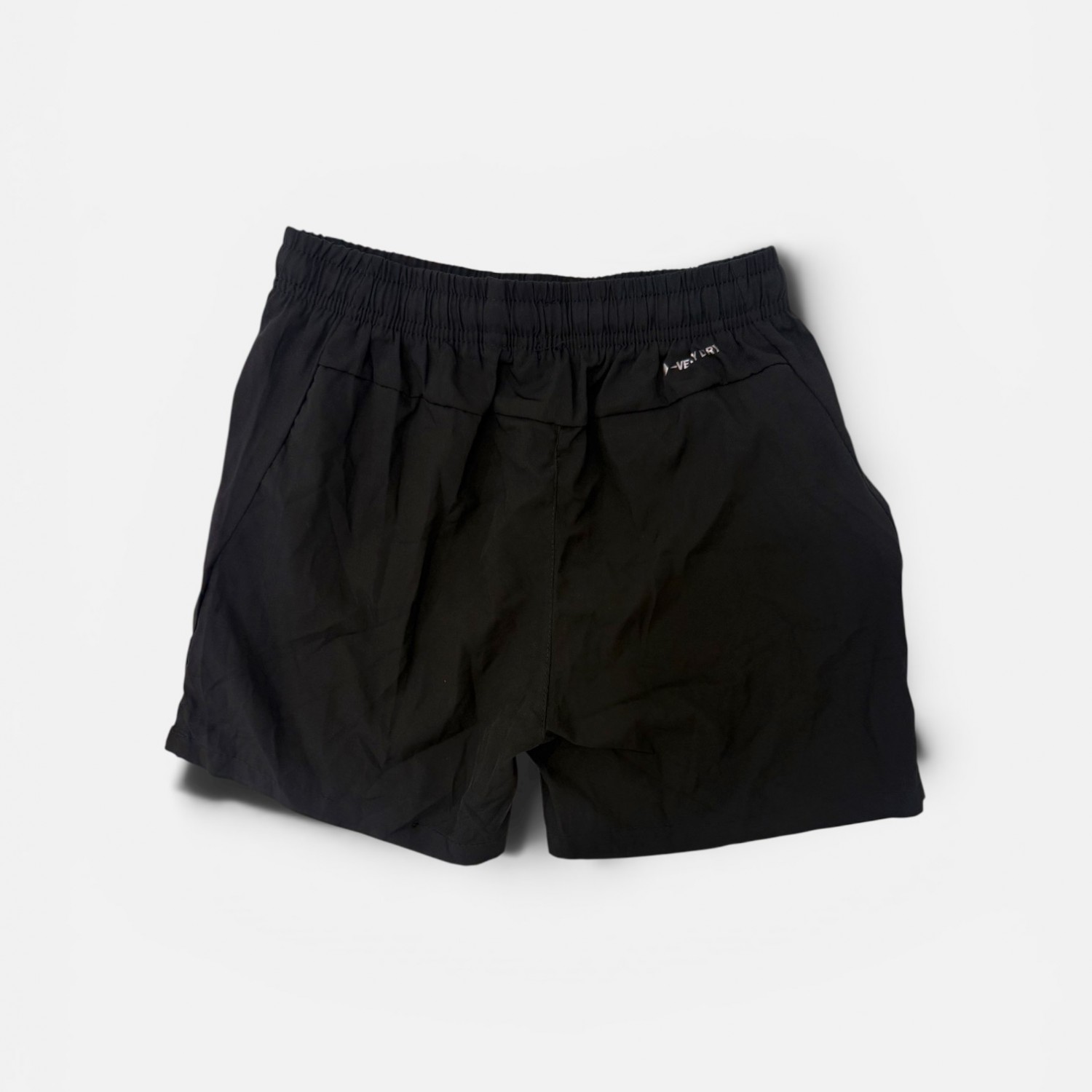 Under Armour Μαύρο Αθλητικό Σορτς