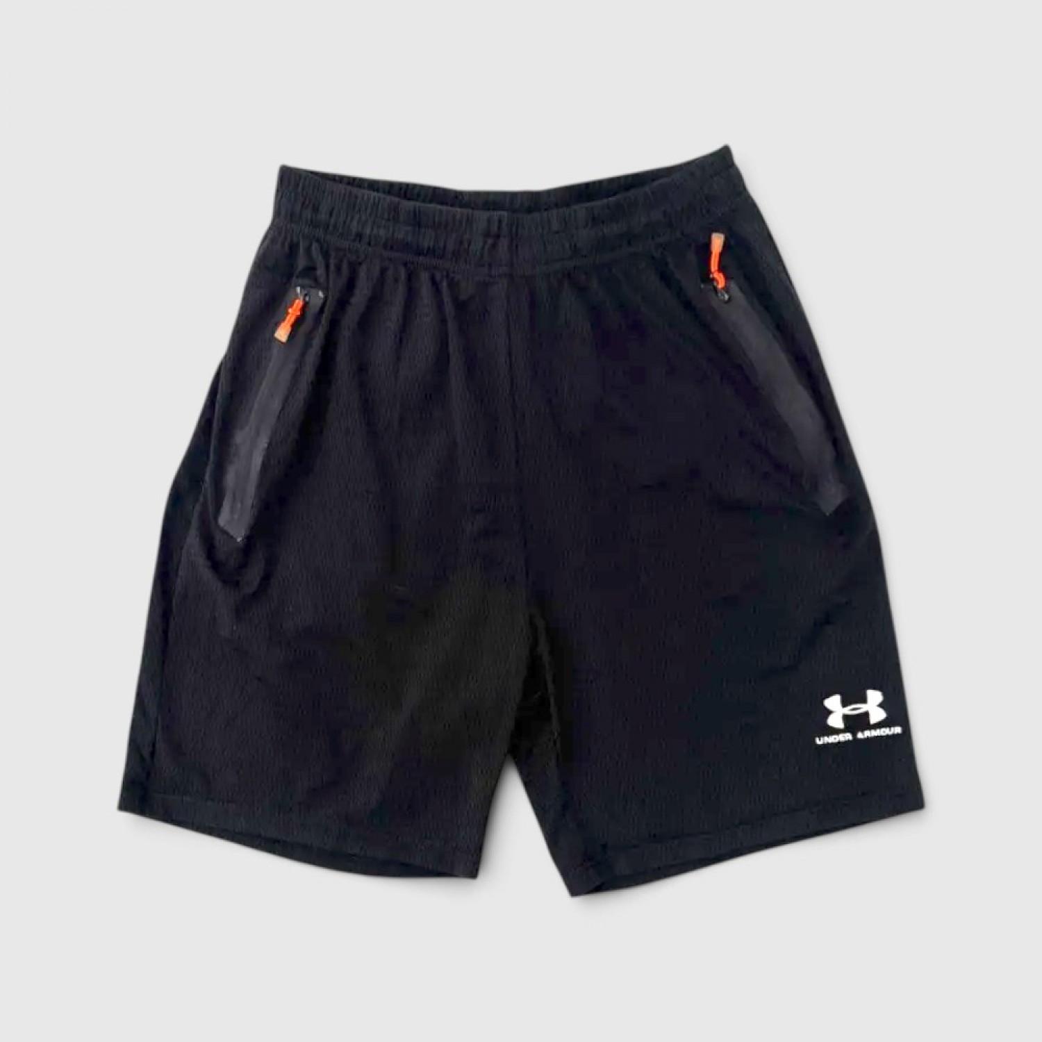 Under Armour Αθλητική Βερμούδα Μαύρη με Τσέπες / Pre-Owned