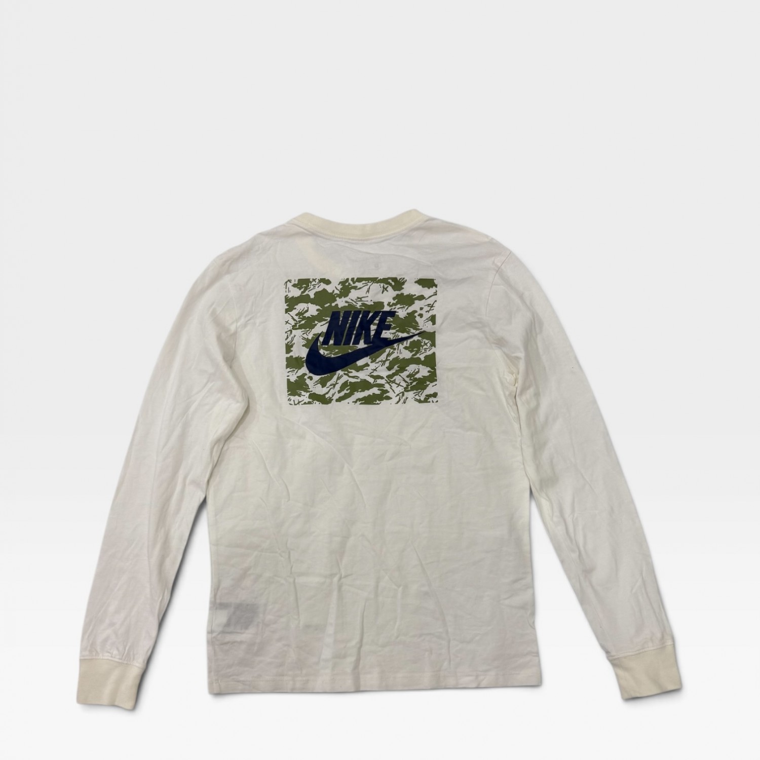 Nike Long Sleeve T-Shirt White Graphic