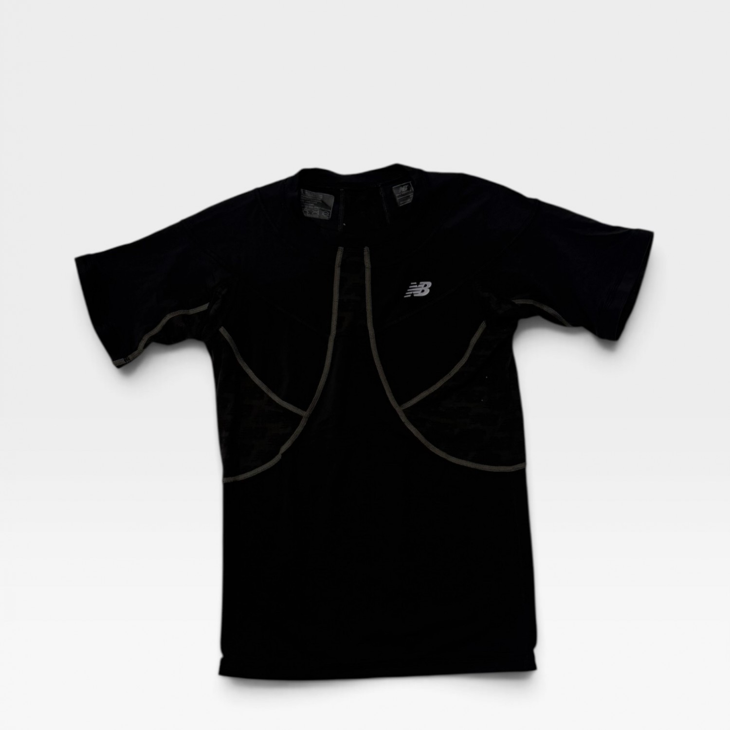 New Balance Μαύρο Performance T-Shirt με Reflective Logo