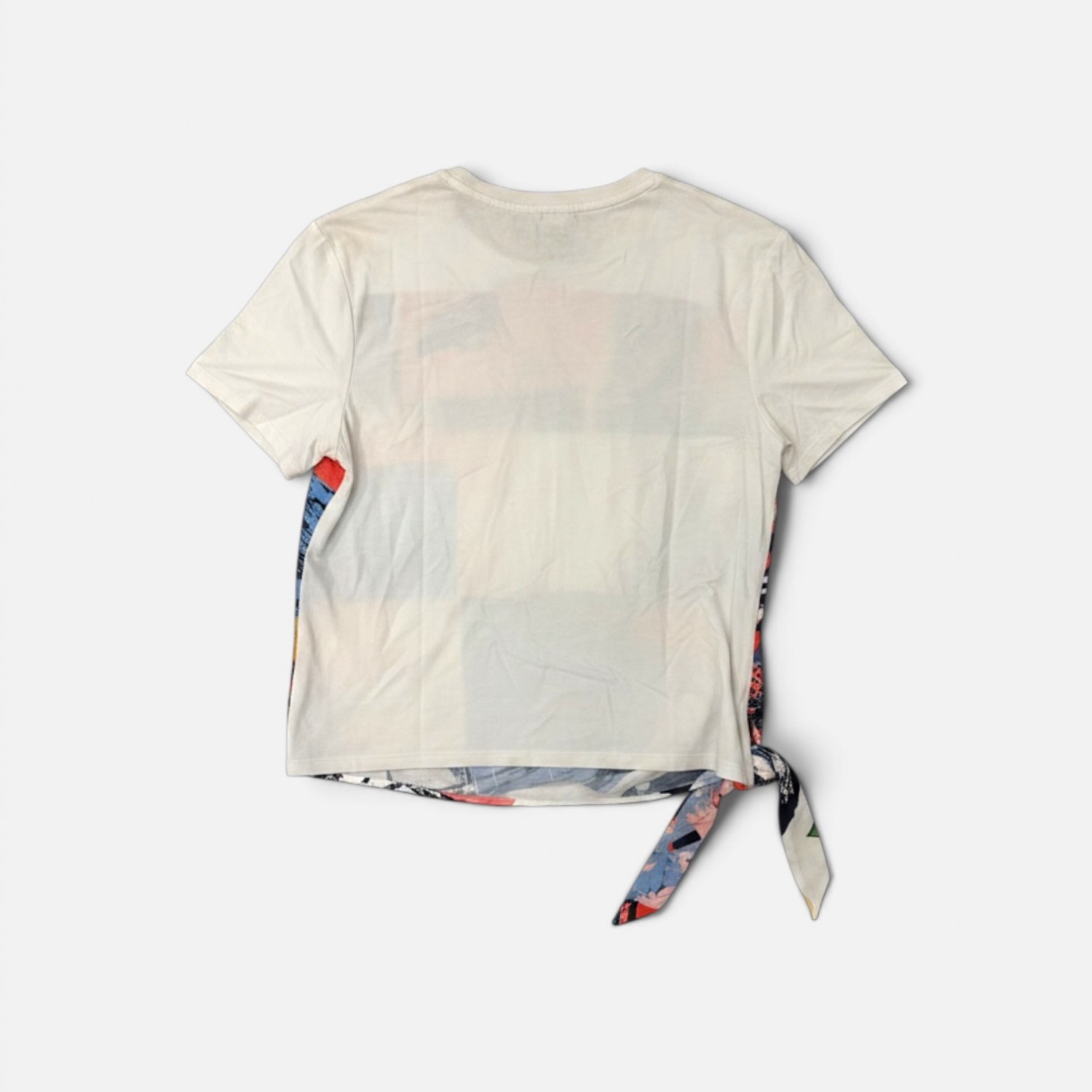 Fila Γυναικείο Graphic T-Shirt με Δέσιμο Εκρού