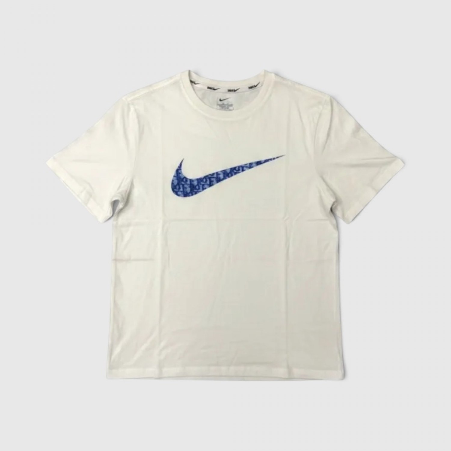 Nike Γυναικείο Swoosh Graphic T-Shirt / Pre-Owned
