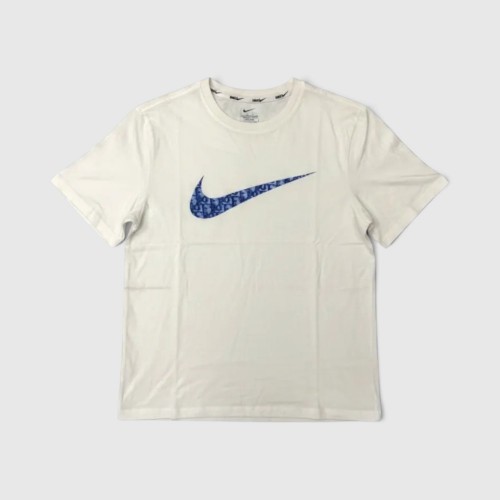 Nike Γυναικείο Swoosh Graphic T-Shirt / Pre-Owned