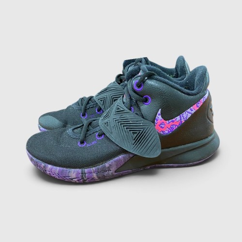 Nike Kyrie Flytrap 3 / Pre-Owned