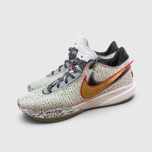 Nike Kobe AD NXT  / Pre-Owned